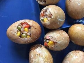 蒸好剥开趁热吃