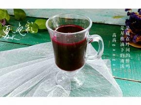 榨好的汁，也可以做各种甜点或者面食调色用哈