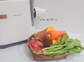 准备好各色蔬菜、水果备用