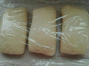 盖保鲜膜醒发15分钟