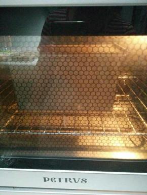 烤箱预热150度10分钟，烤制35分钟