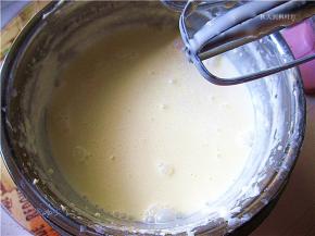 搅打均匀。