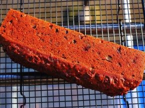 烤箱提前预热，中层，175度，30分钟左右，出炉后，放晾晒网上冷却好，即可享用啦···