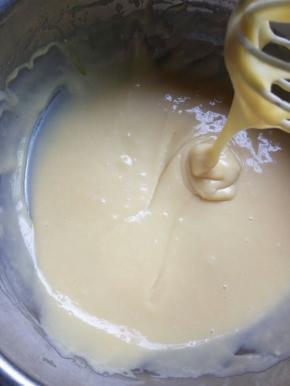 翻拌好的面糊，非常细腻。