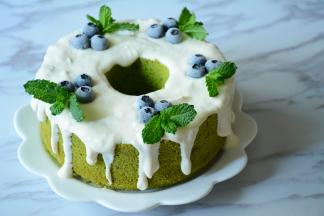 在放上一些薄荷叶作为点缀。