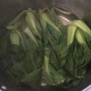 焯烫一些青菜