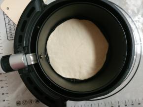 8.放入炸篮中，稍微整理下