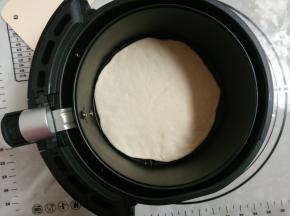 8.放入炸篮中，稍微整理下