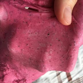 继续揉到轻轻可以拉出薄膜