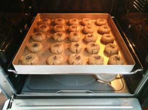 8.放入预热好的烤箱里，中层170度20分钟