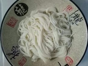 放在碗面