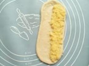 把椰蓉馅铺一边
