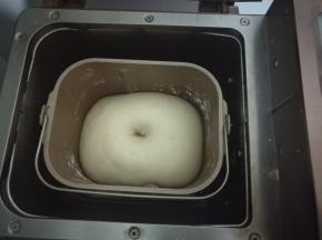 油皮面团发好取出。