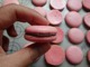 再取一片马卡龙 合并即可