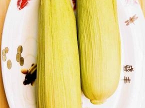 煮好后盛出沥干水分