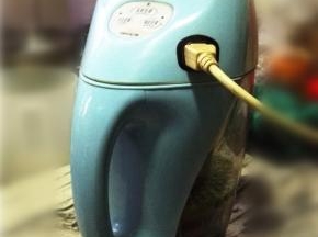 接通电源后启动五谷豆浆功能键；