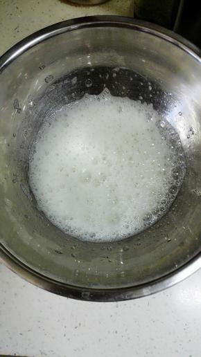 蛋白打至粗泡
