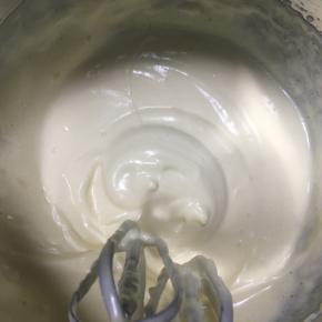 打发到提起打蛋头蛋液也明显纹路并且不消失