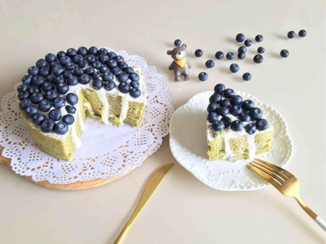 蓝莓抹茶漩涡蛋糕