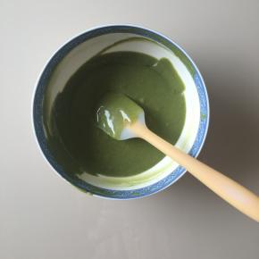 搅拌均与至无面粉颗粒，放一旁备用