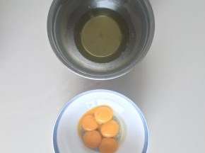 蛋清和蛋黄分离