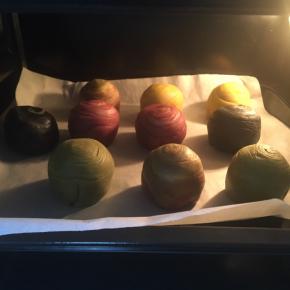 烤箱提前预热，上管190度，下管180度，热风循环，烤25分钟