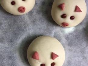 做好之后放在蒸架上