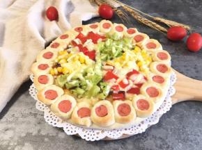 烤箱预热200度，热风循环火，烤15-20分钟，取出趁热吃