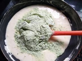 加入奶粉和青汁粉