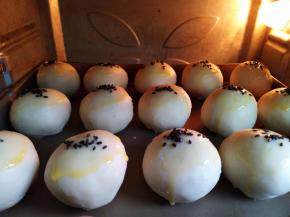 烤箱中层180℃烤35分钟