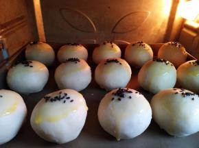 烤箱中层180℃烤35分钟
