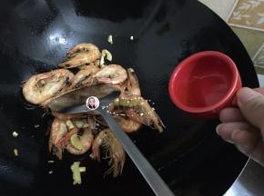5. 加入料酒
