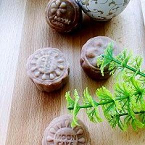 做好的冰皮，法焙客模具花型立体漂亮，清晰。