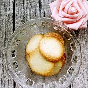 饼干用的前面做的蛋白饼干