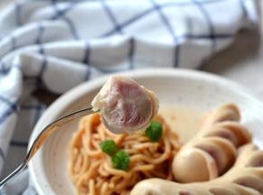 金枪鱼肉糜和肉块，好鲜美