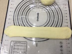 继续往两个方向擀长