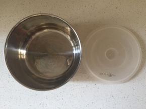 自己制作酸奶，首先消毒容器