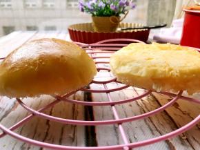 脱模后每个切成2片。