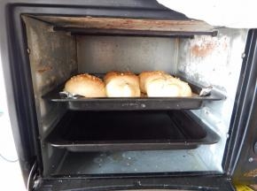 上烤箱175度烤18分钟