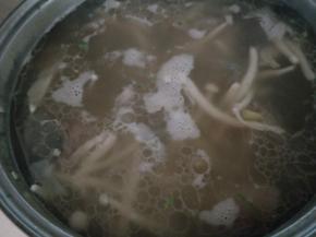 再小火炖20分钟左右，就可以了