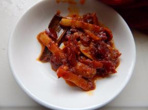 装一半的豆瓣酱