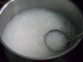 煮至粥开始变稠