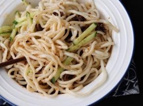 拌匀，即可食用。