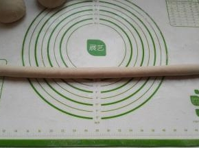 卷起搓长。