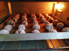 烤箱中层175℃烤20分钟