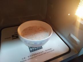 放微波炉加热2分钟