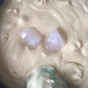 5:炒到较浓稠的时候，加入冰糖