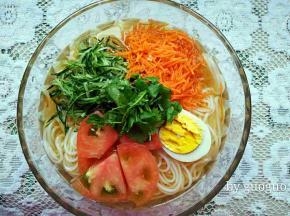 浇上汁，上面撒点香菜做点缀