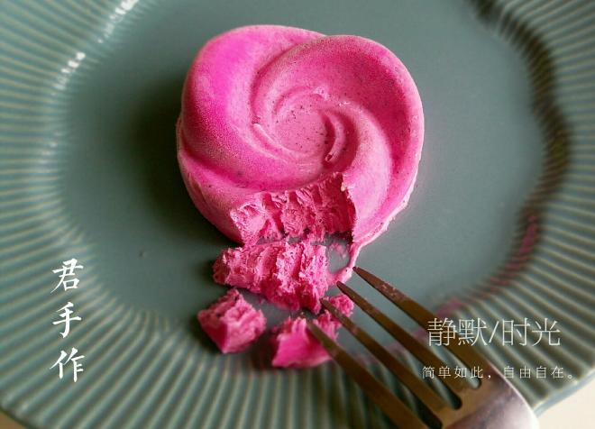 火龙果冰淇淋