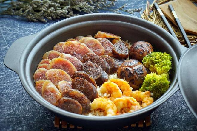 腊味煲仔饭